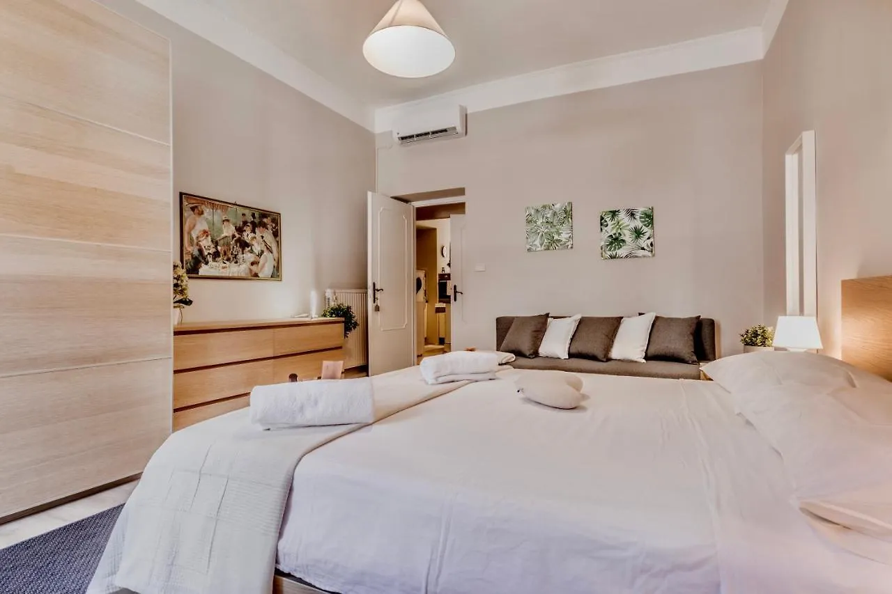 Apartamento Domus Camilla Roma 0*,  Italia